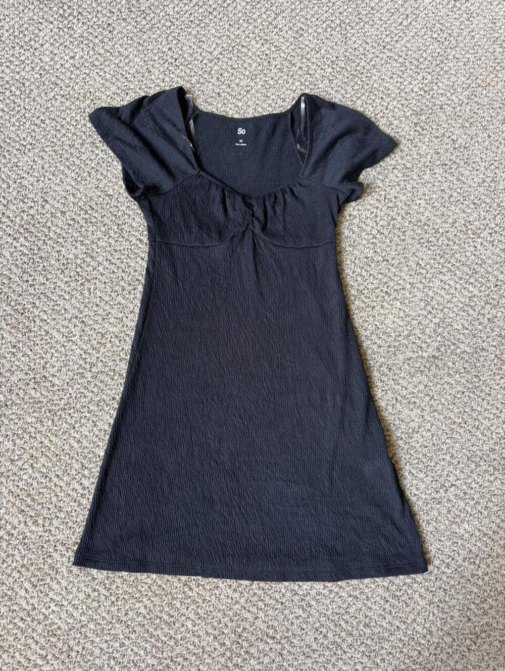 Black ribbed SO sweet heart babydoll mini dress